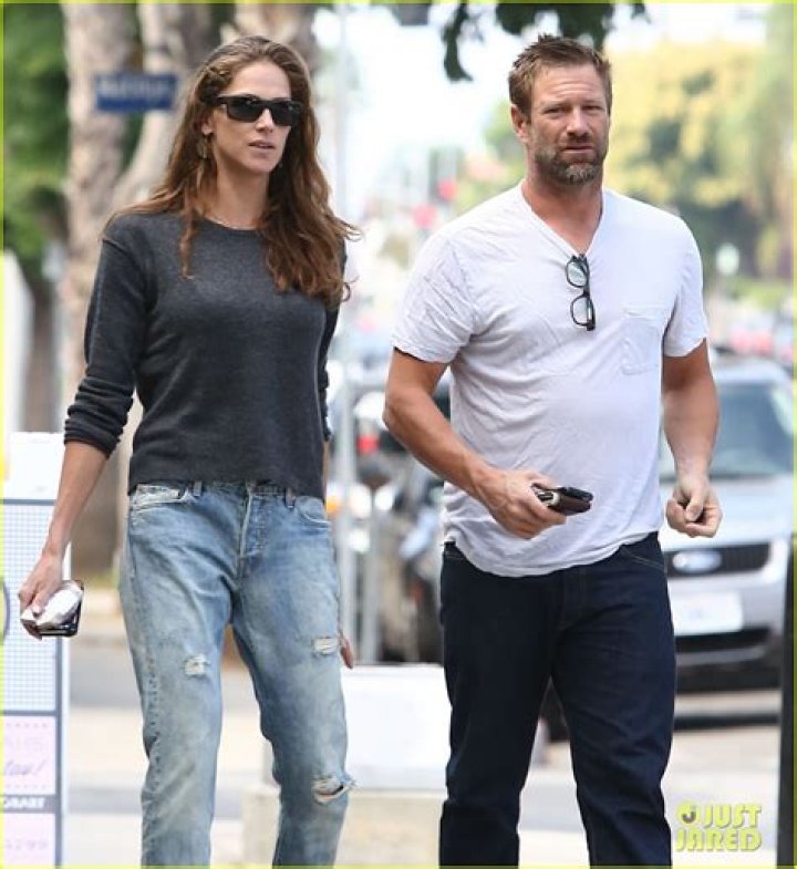 Aaron Eckhart's Current Love Life: Who's He Dating Now?