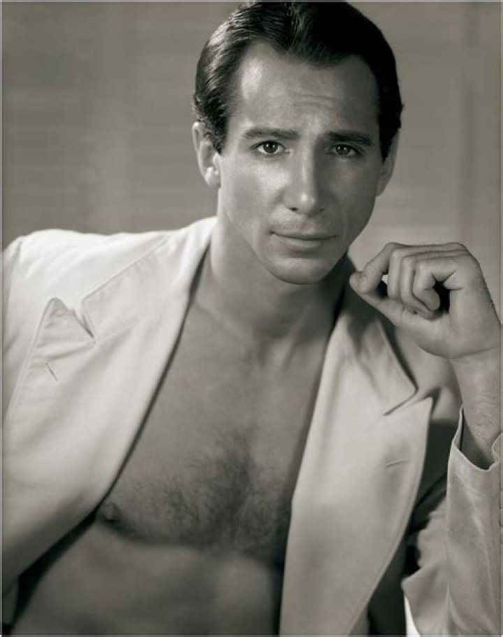 Hollywood's Young Star: The Remarkable Career Of Actor Johnny Crawford