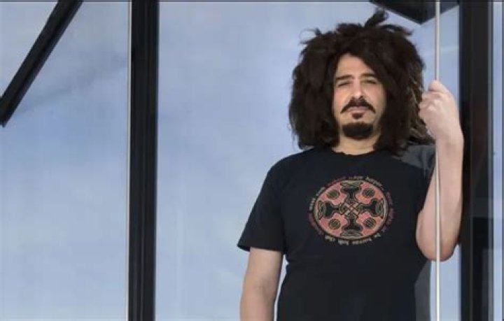 Adam Duritz: Exploring The Wealth Of A Musical Icon