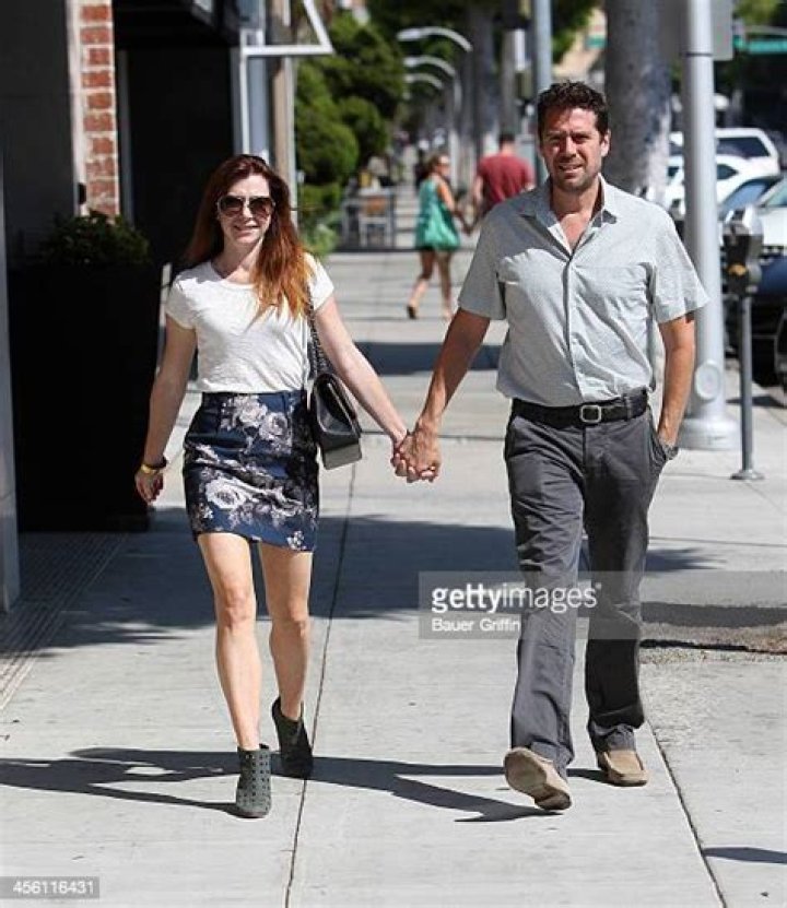 Uncover The Secrets Of Alyson Hannigan And Husband's Enduring Love