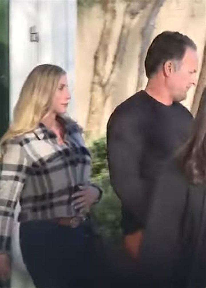 Fascinating Insights Into The Lives Of Becky And Travis Renner