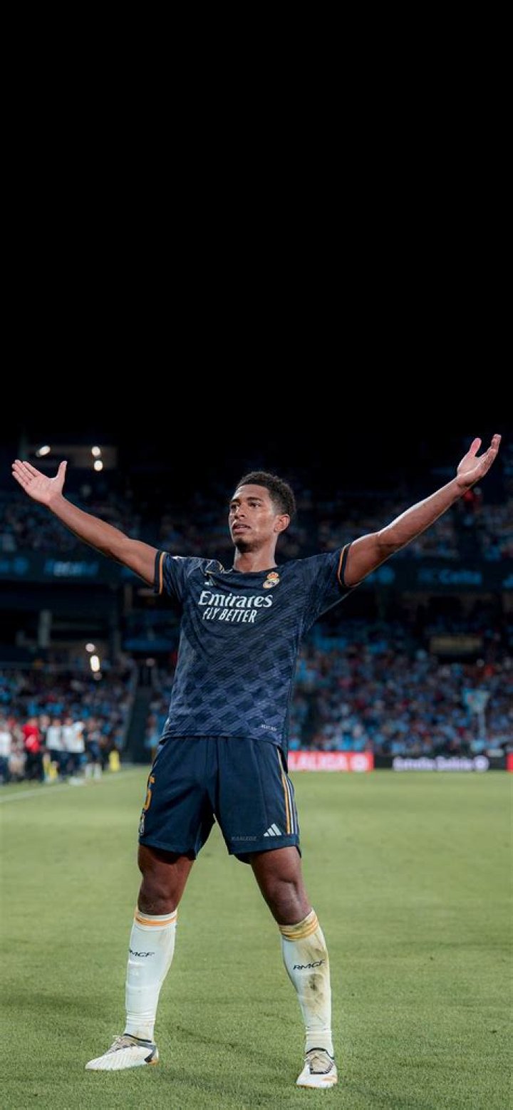 Bellingham's Captivating Black Background: A Visual Masterpiece