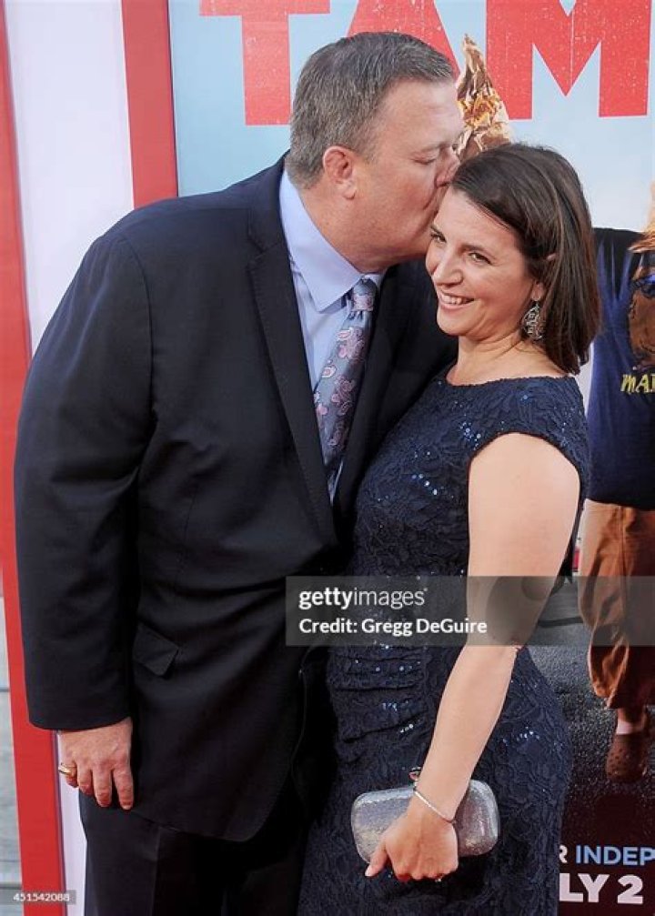 Uncovering The Story Of Billy Gardell's Beloved Wife