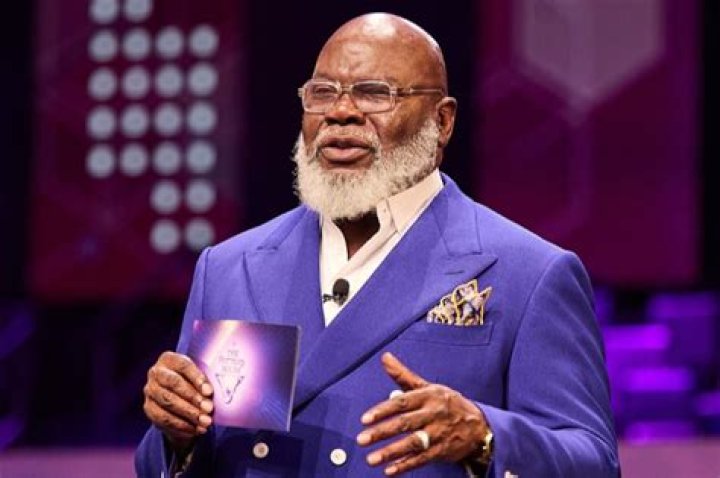 TD Jakes Steps Down: Bishop Announces Retirement