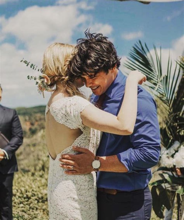 All The Details On Bob Morley And Eliza Taylor's Fairytale Wedding