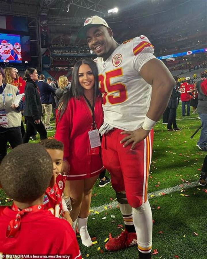 The Untold Truth Of Chris Jones' Wife, Who Supports Chiefs' Star