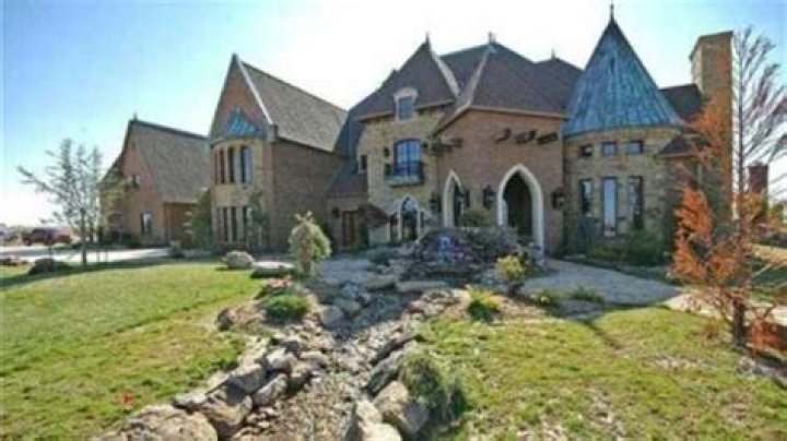 Uncover The Inside Story Of Craig Groeschel's Luxurious Abode