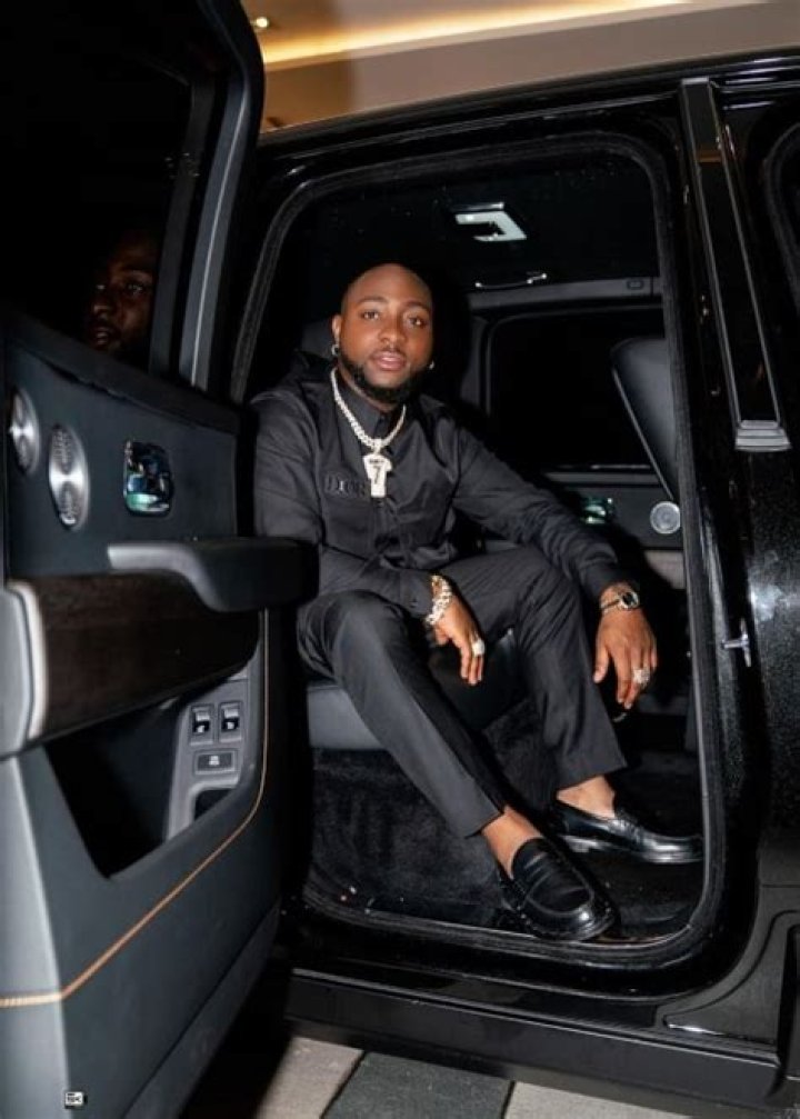 Unveiling The Physical Attributes: Davido's Height And Weight Revealed