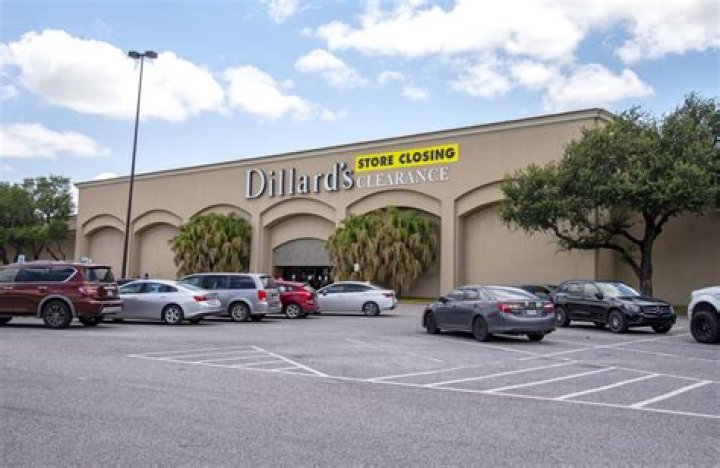 Dillard's Escalates Store Closure Plan In Texas