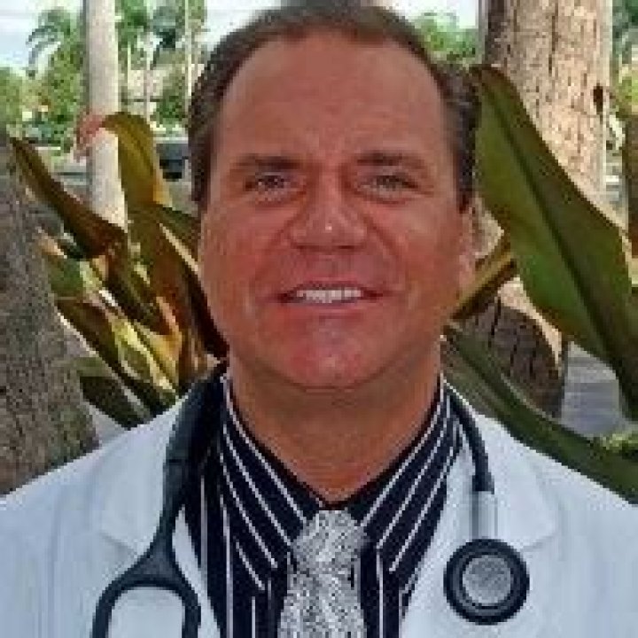 Renowned Physician: Dr. Beau Boshers, MD