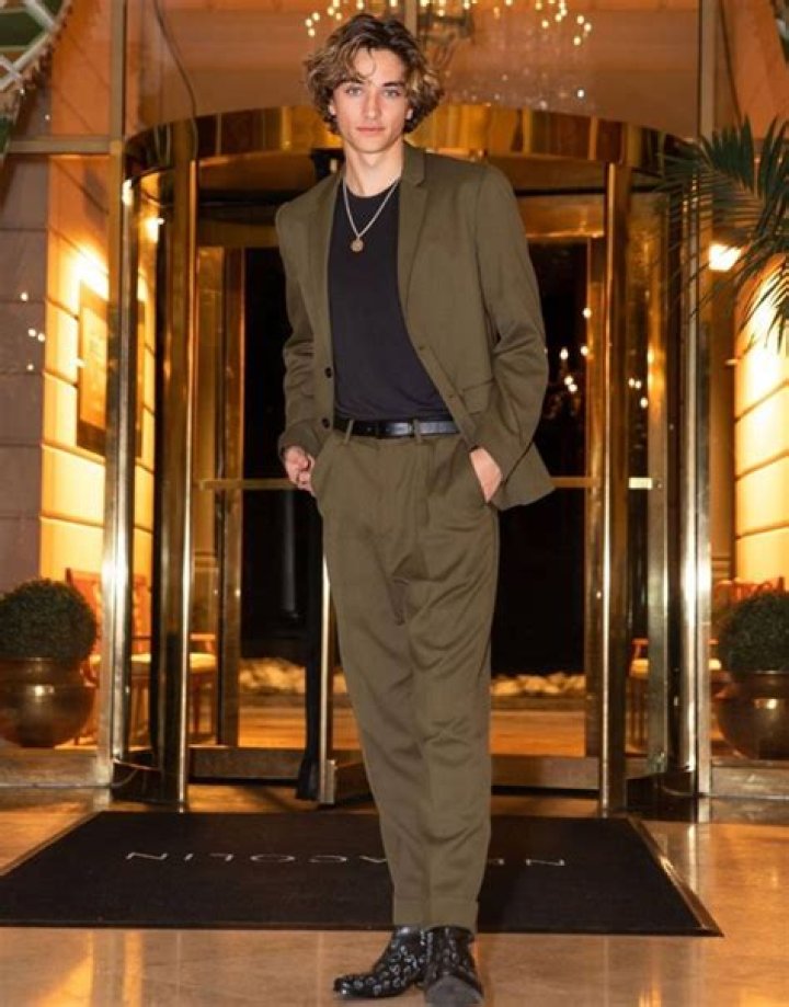 Discover Gavin Casalegno's Height And Weight: All The Details