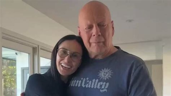 What's The Latest On Bruce Willis's Health: A Comprehensive Update