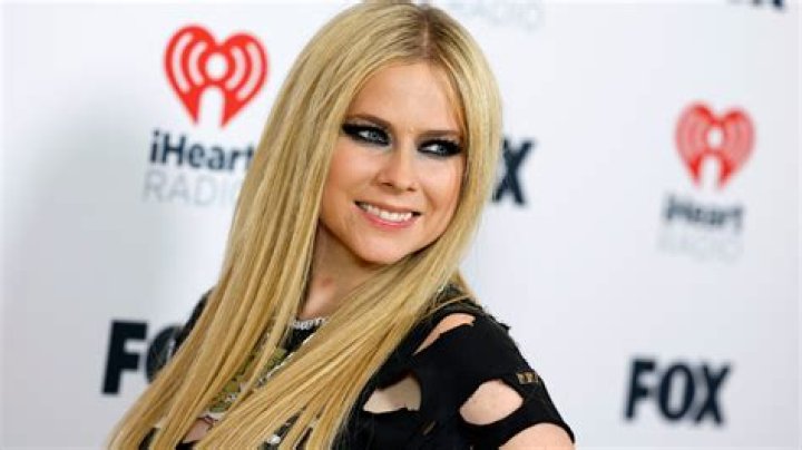 Avril Lavigne's Age: When Was She Born?