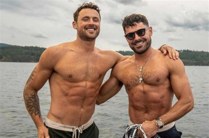 How Old Is Zac Efron: A Comprehensive Analysis