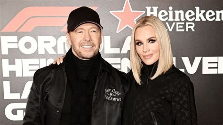 Is Donnie Wahlberg On The Brink Of Divorce? Separated From Wife