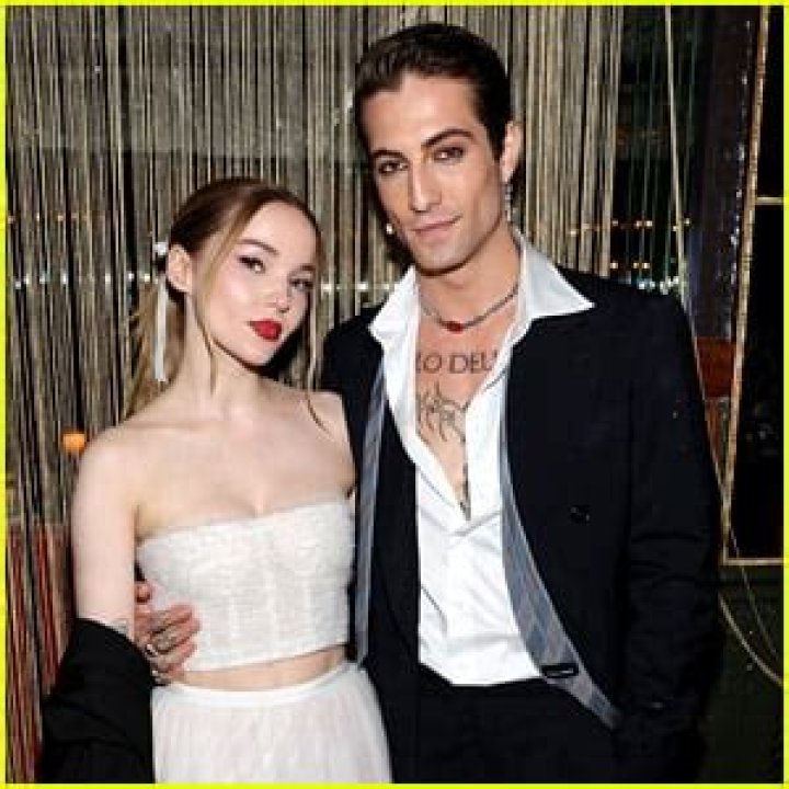 The Ultimate Guide To Dove Cameron's Relationship Status