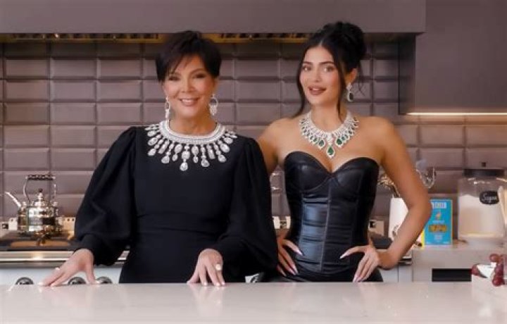 Is Kris Jenner's Mother Still Alive? Uncovering The Truth