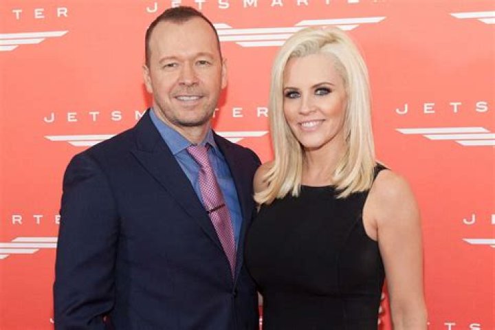 When Jenny McCarthy Divorced Her Husband: The Inside Story