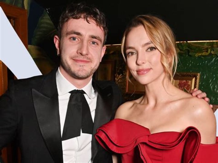 Your Complete Guide To Jodie Comer's Relationship Status