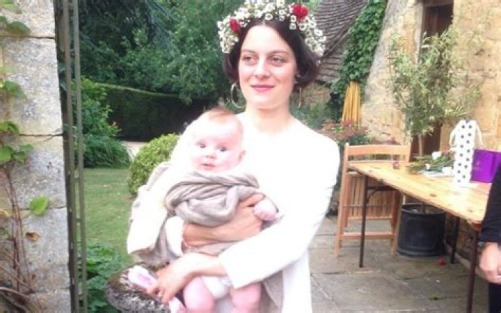 Uncover The Untold Story Of Johnny Flynn And Beatrice Minns