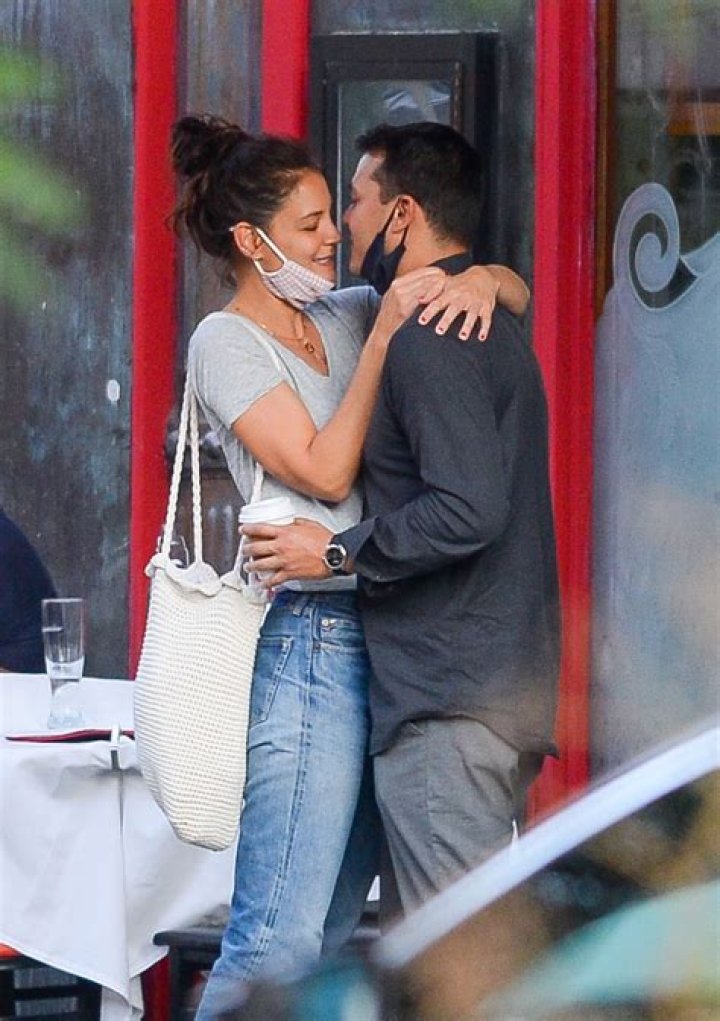 Katie Holmes' Boyfriend: A Deeper Look Into Her Romantic Life