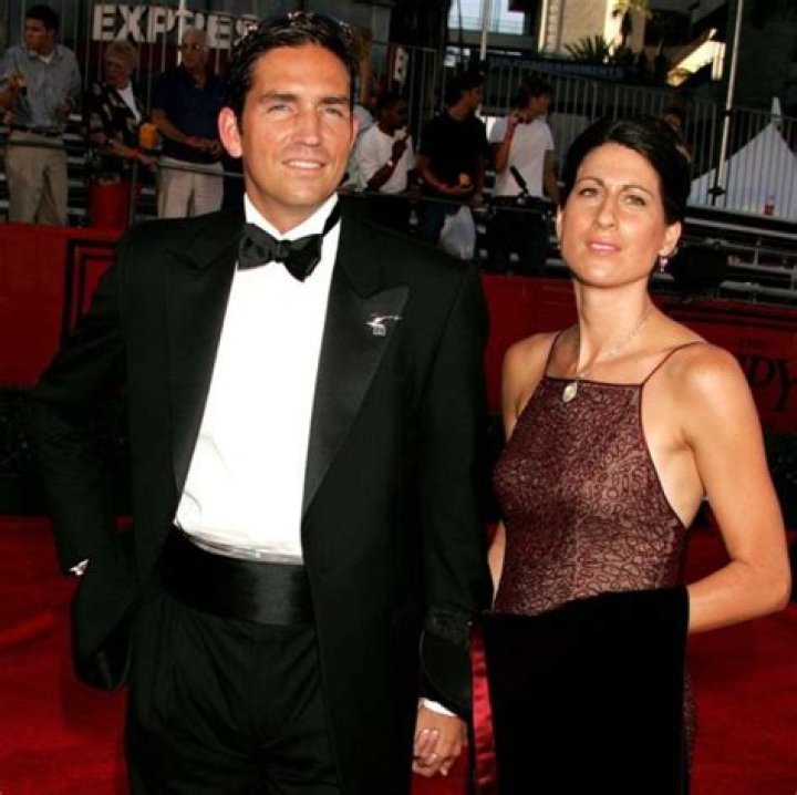 Expert Kerri Browit: Shaping Brows To Perfection