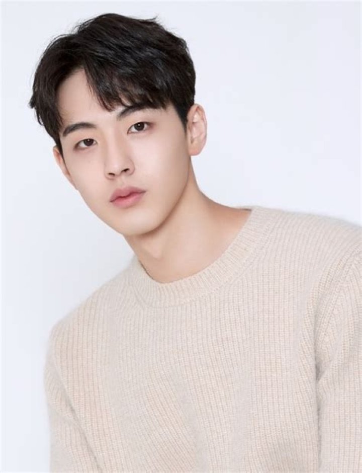 Discovering The Talents Of Kim Hyun Jin: A Rising Star In Acting