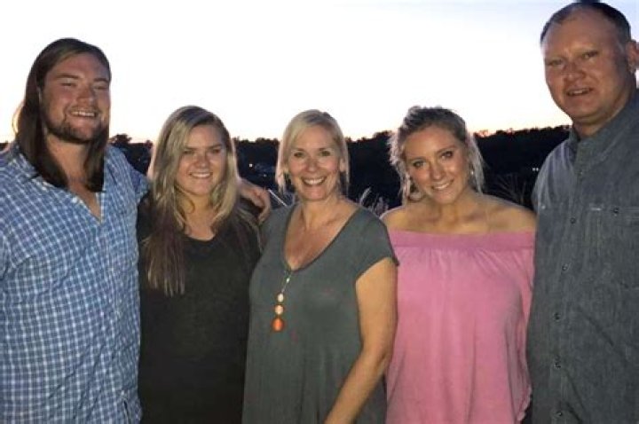 Who Is Leanne Morgan's Son? All About Her Family Life