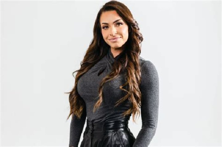 The Truth About Leila Hormozi's Transition