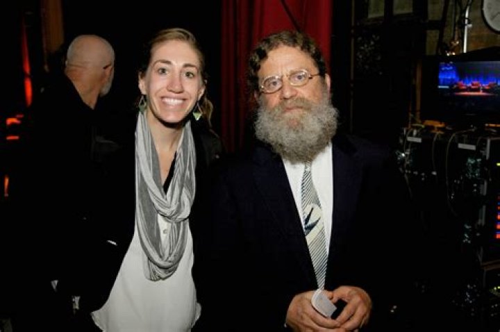 The Inspiring Wife Of Renowned Scientist Robert Sapolsky