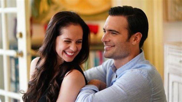 Uncovering The Secrets Of A Captivating Relationship