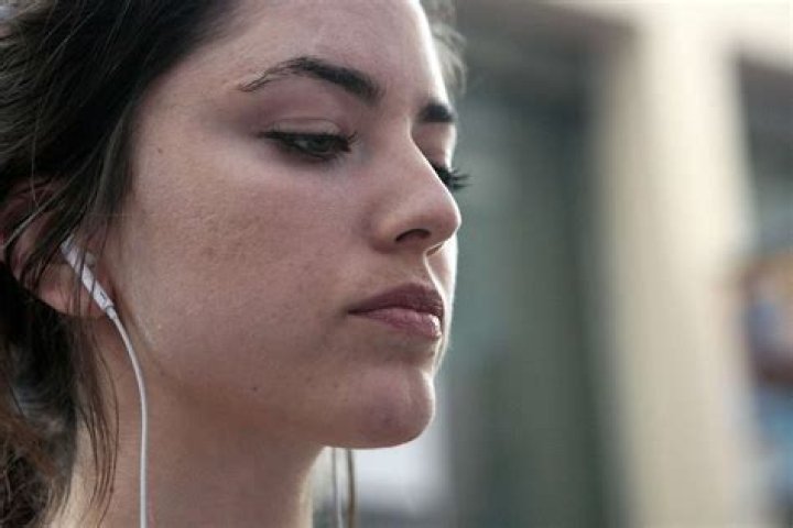 The Inspiring Story Of Monique Porsandeh: A Healthcare Pioneer