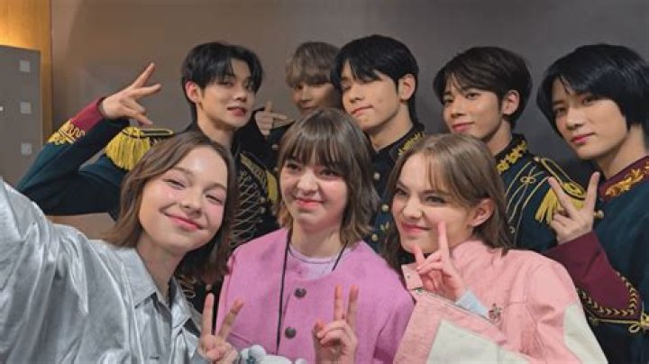 Unveiling The Mystique Of The Myers Sisters: Icons Of Talent And Unity