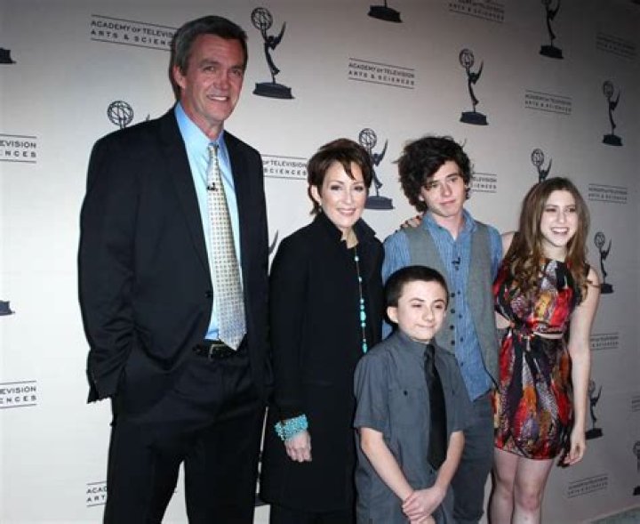The Untold Story Of Neil Flynn's Children: Behind The Scenes