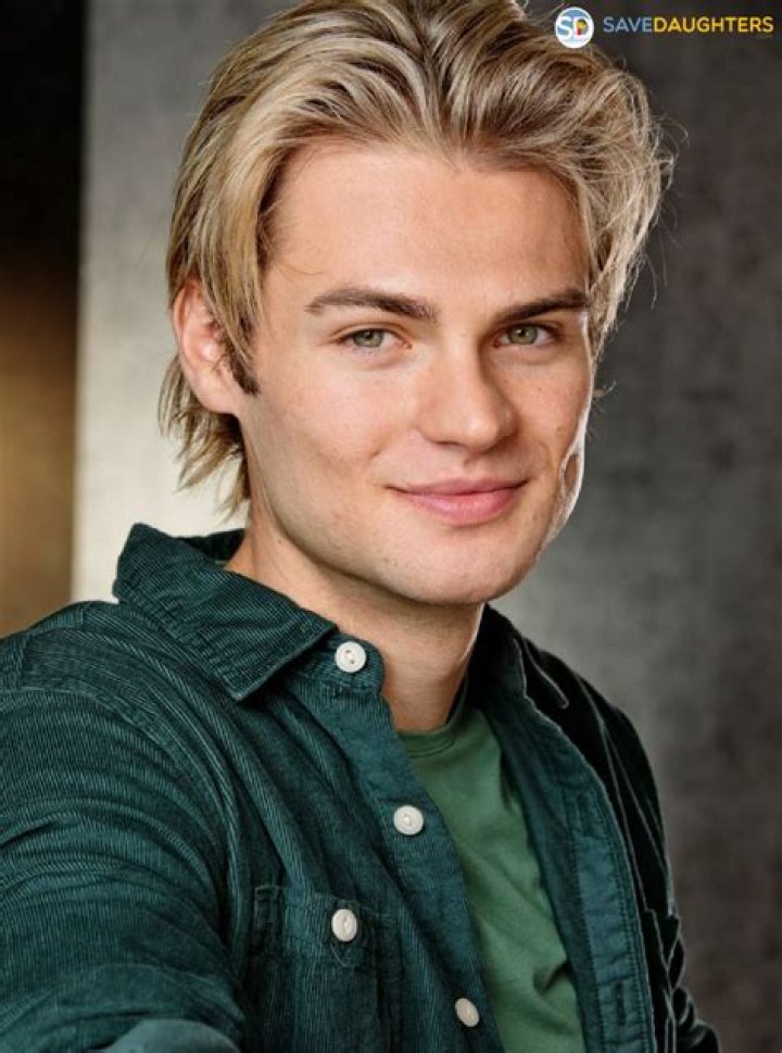 Discover The Surprising Age Of Noah Lalonde