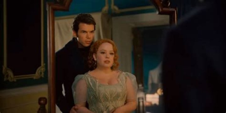 Penelope Featherington's Haunting Mirror Scene: Uncovering The Depth Of Her Character