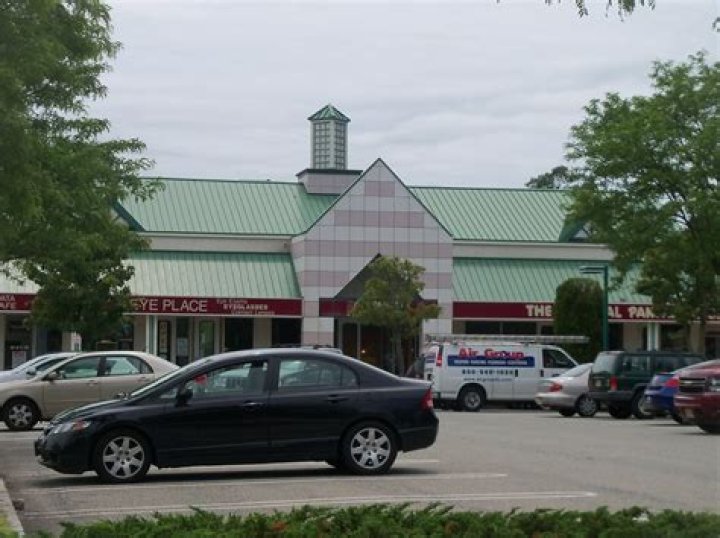 Where To Find The Best Shopping At Pine Plaza Whippany