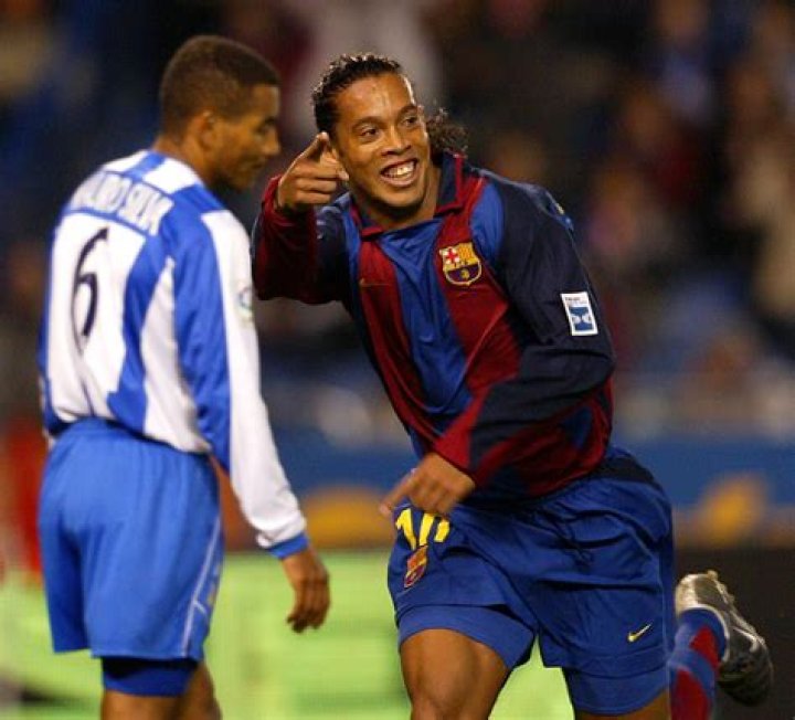 Ronaldinho Announces Retirement From Football