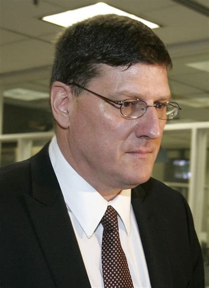 The Astounding Net Worth Of Scott Ritter: Unveiled