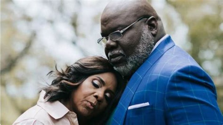 Breaking News: Serita Jakes Files For Divorce