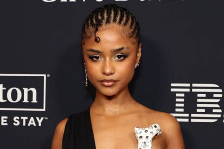 Discover The Youthful Essence Of Tyla: Age-Defying Singer With Timeless Vocals
