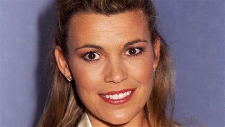 Vanna White's Eye-Popping Salary: Everything You Need To Know