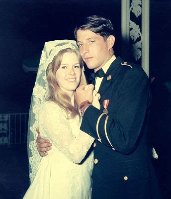 When And To Whom Did Al Gore Tie The Knot?