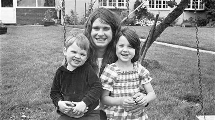 Unveiling The Enigma: Who Is The Acclaimed Actor Elliot Gould?