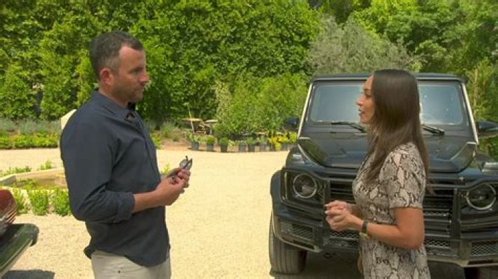 A Look Into The Relationship Between Zach Goldsmith And Farrah